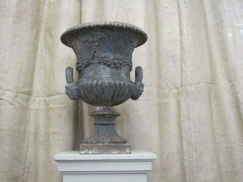 ENGLISH CAST IRON URN BY HANDYSIDE