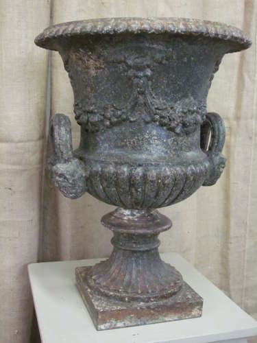 ENGLISH CAST IRON URN BY HANDYSIDE