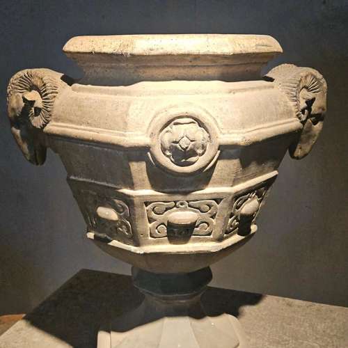 ENGLISH ARTS AND CRAFTS TERRACOTTA URN