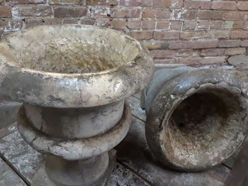 PAIR OF 19TH CENTURY ITALIAN CARVED STONE URNS