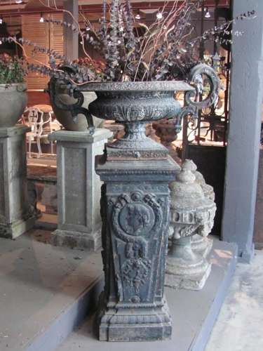 19TH CENTURY FRENCH URN ON PEDESTAL