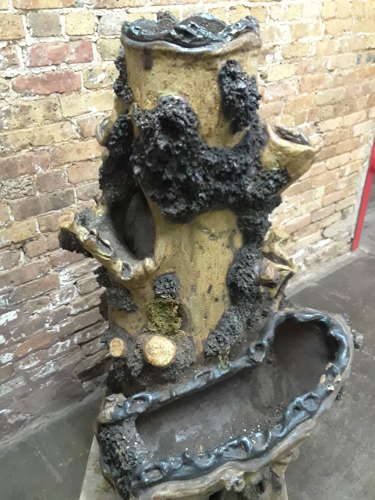 EXCEPTIONALLY LARGE SCOTTISH FIRECLAY PLANTER