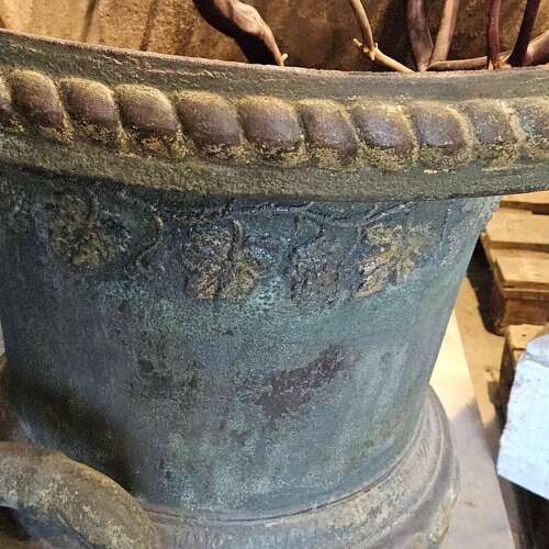 LARGE CONTINENTAL CAST IRON URN