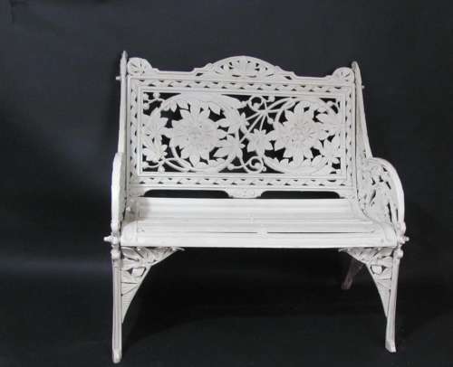 RARE SMALL COALBROOKDALE HORSE CHESTNUT GARDEN SEAT