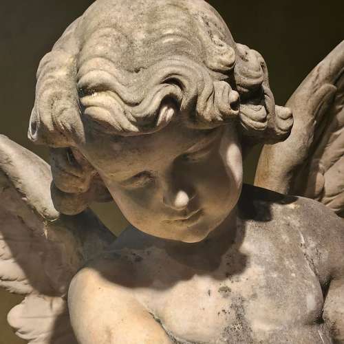 MARBLE CHERUB