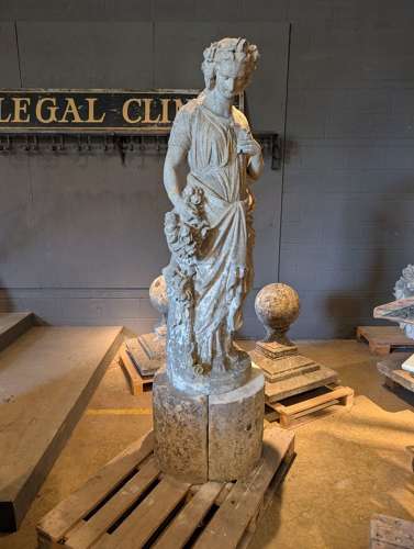 STATUE OF A MAIDEN