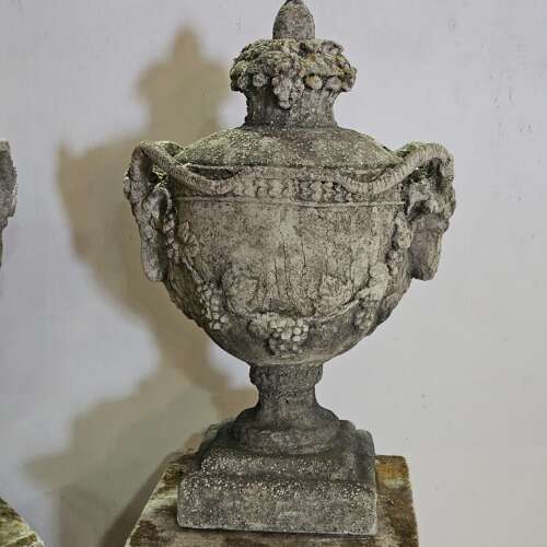 FRENCH RAM'S HEAD FINIALS