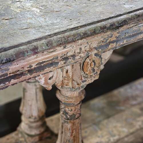 LARGE ITALIAN TABLE