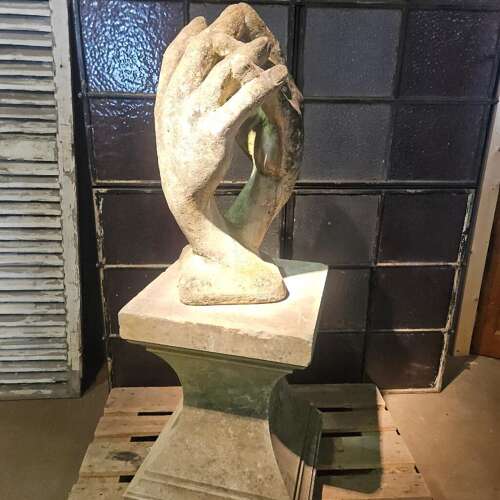 ENTWINED HANDS