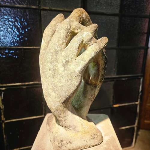 ENTWINED HANDS